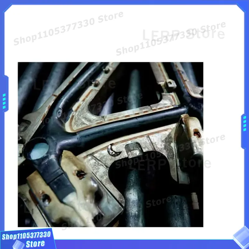 إطار دراجة طريق من ألياف الكرب - مراجعة Cycling Gear Manufacturer وسعره