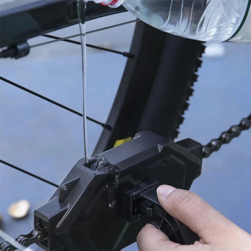 صندوق فرشاة تنظيف سلسلة الدراج - مراجعة Bike Chain Cleaner وسعره